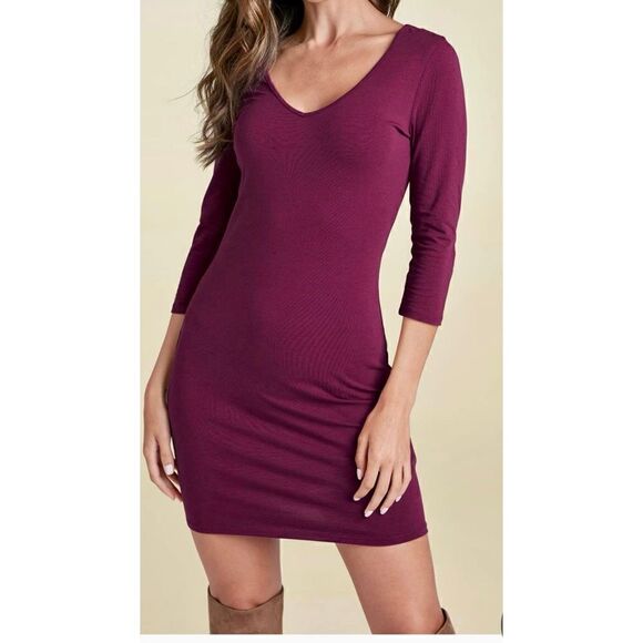 Venus Burgundy Long & Learn Deep V Neck Mini T-shirt Dress 1X Plus Size Casual - Picture 3 of 8
